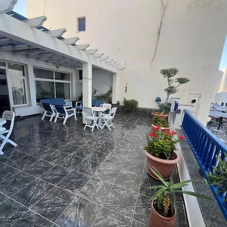 Duplex Monastir Avec Terrasse Sur La Marina Apartment Exterior photo