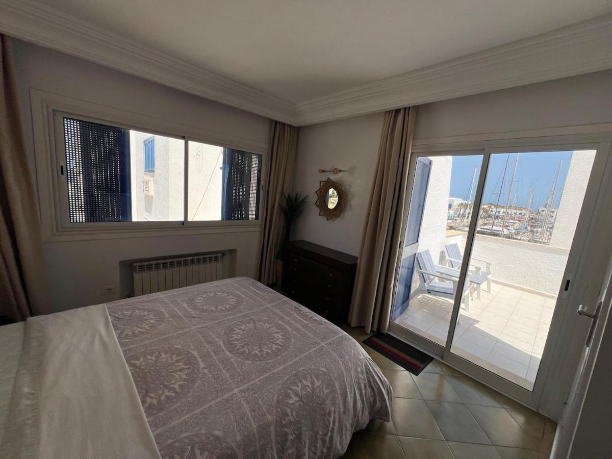 Duplex Avec Terrasse Sur La Marina Apartament